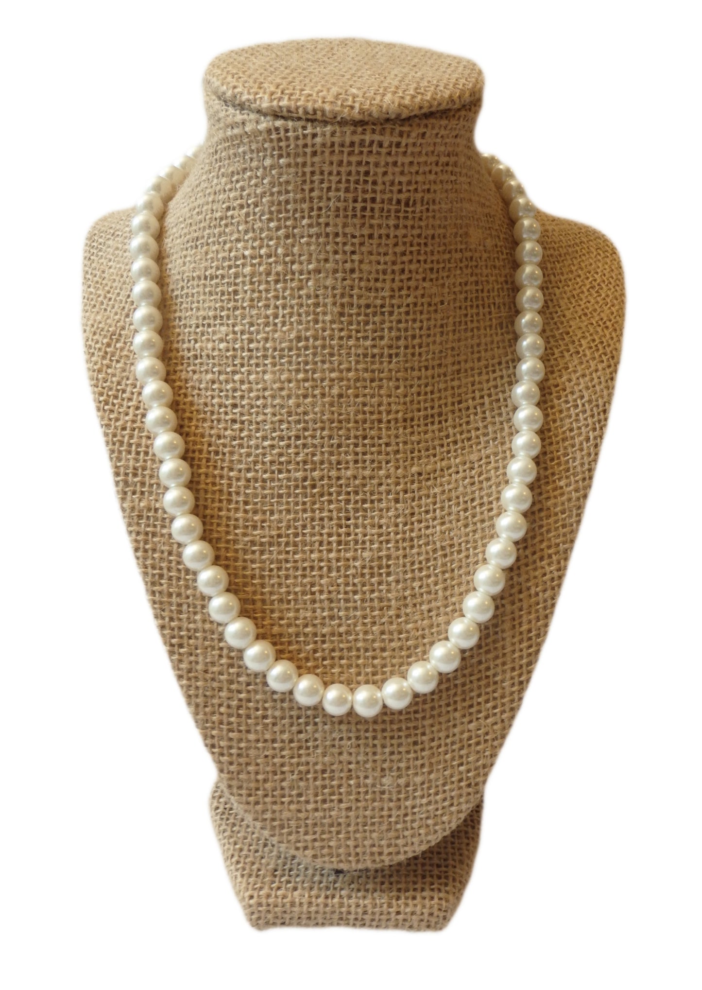 Simple Strand Pearl Necklace